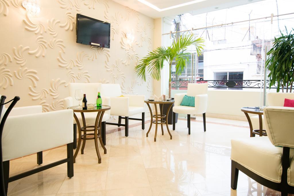 Grand Hotel Tepatitlan Εξωτερικό φωτογραφία